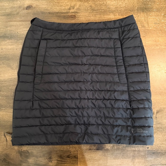 Women’s Black Quilted Skirt - Picture 2 of 7
